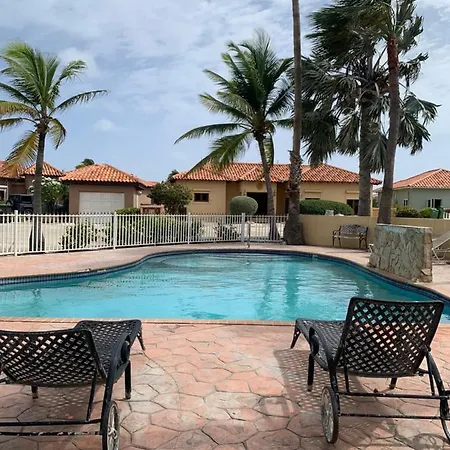 Hotel Tortuga-Iguana Studio Noord Aruba